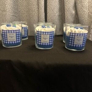 Blueberry Pie Candle Set with Blue and White Design